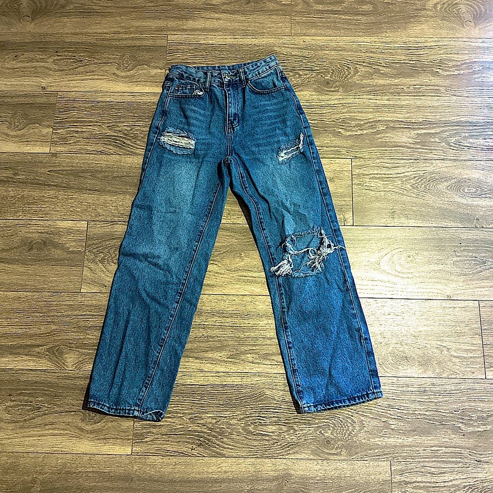 Blue baggy ripped jeans